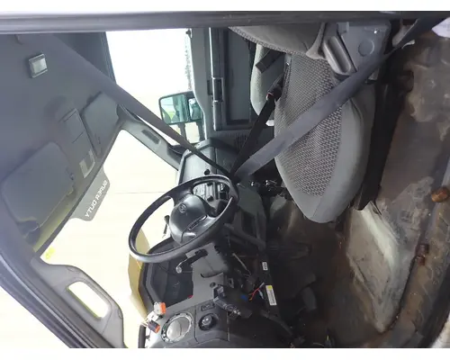 FORD F650 Cab