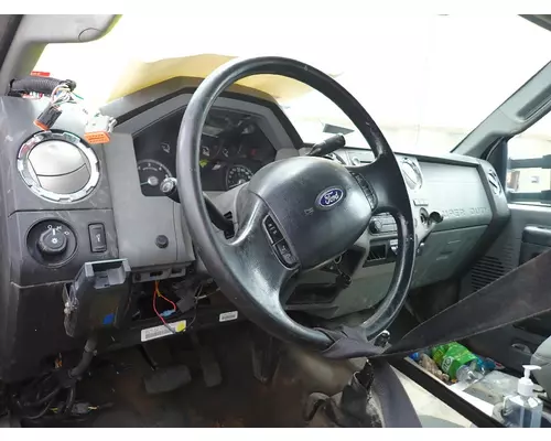 FORD F650 Cab