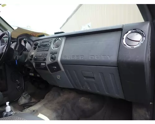 FORD F650 Cab