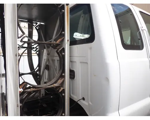 FORD F650 Cab