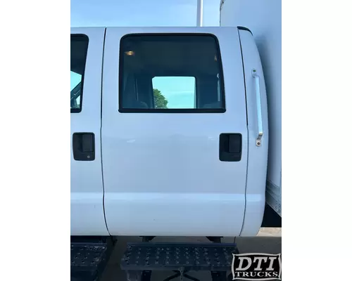 FORD F650 Cab