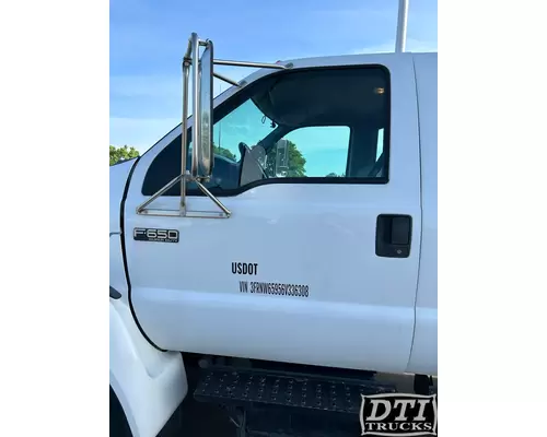 FORD F650 Cab