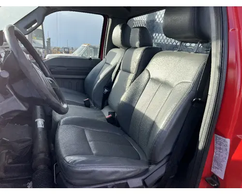FORD F650 Cab