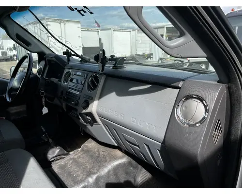 FORD F650 Cab