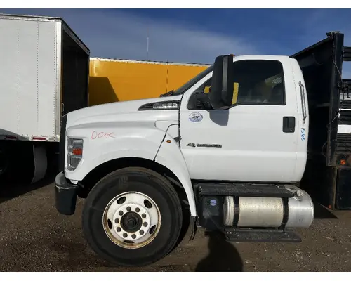 FORD F650 Cab
