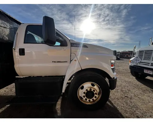 FORD F650 Cab