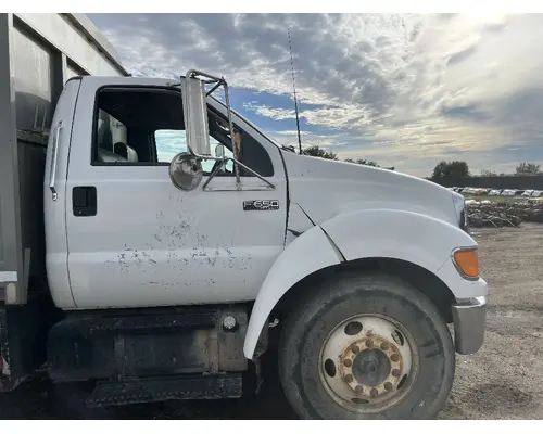 FORD F650 Cab