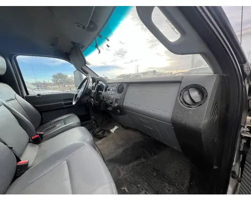 FORD F650 Cab