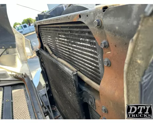 FORD F650 Charge Air Cooler (ATAAC)