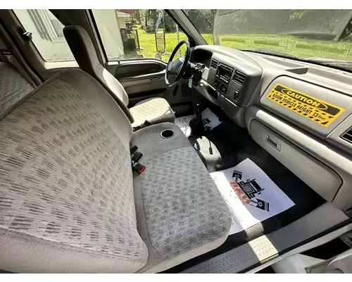 FORD F650 Complete Vehicle