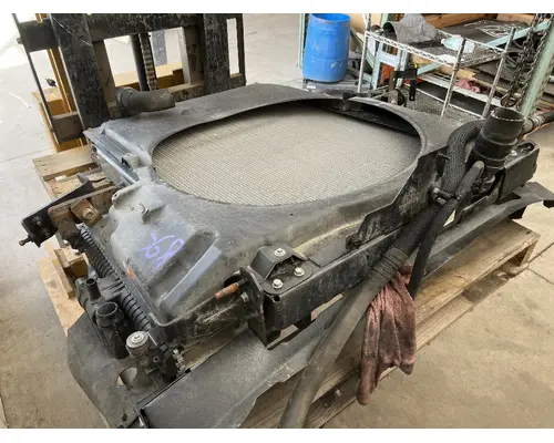 FORD F650 Cooling Assy. (Rad., Cond., ATAAC)