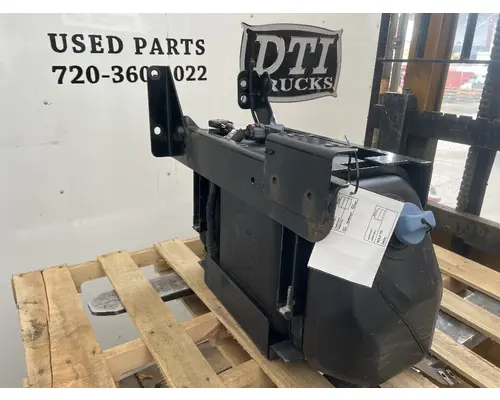 FORD F650 DEF Tank2