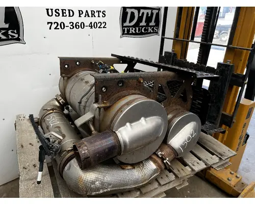 FORD F650 DPF (Diesel Particulate Filter)