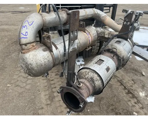FORD F650 DPF (Diesel Particulate Filter)