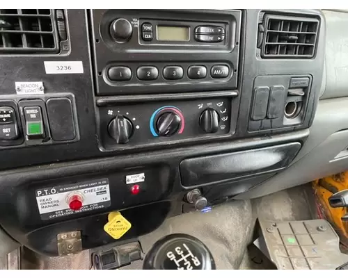 FORD F650 Dash Assembly