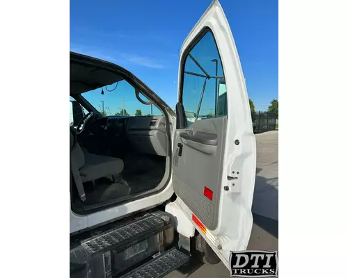 FORD F650 Door Assembly, Front