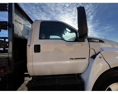 FORD F650 Door Assembly, Front