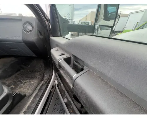FORD F650 Door Assembly, Front