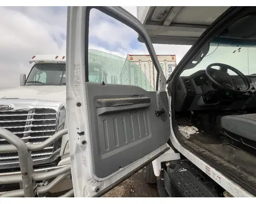 FORD F650 Door Assembly, Front