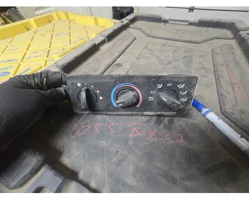 FORD F650 ECM (HVAC)