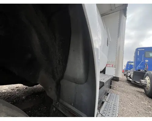 FORD F650 Fender Extension
