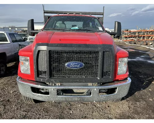 FORD F650 Grille