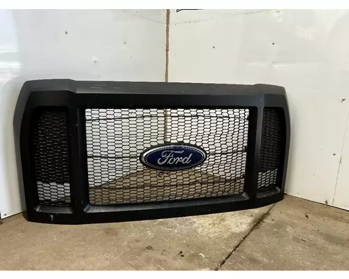 FORD F650 Grille