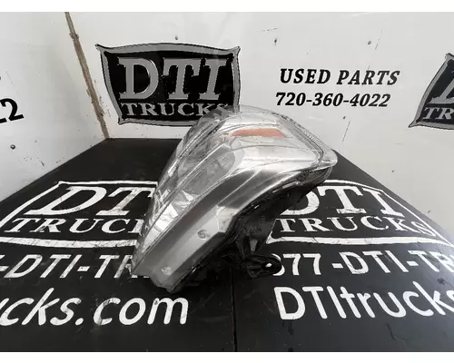FORD F650 Headlamp Assembly