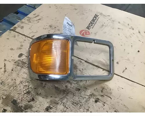 FORD F650 Headlamp Bezel