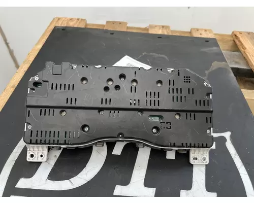 FORD F650 Instrument Cluster