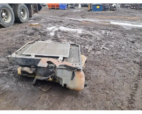 FORD F650 Radiator