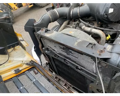 FORD F650 Radiator