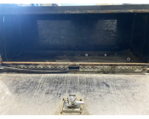 FORD F650 Tool Box