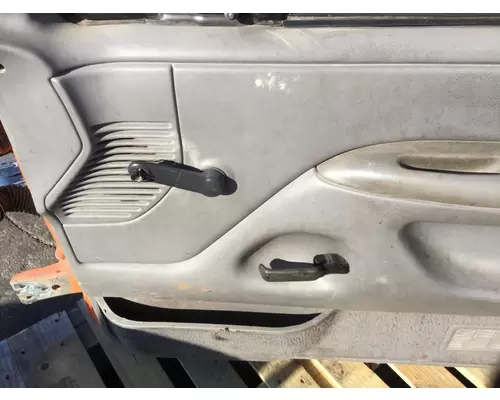 FORD F700 1987-1999 DOOR ASSEMBLY, FRONT