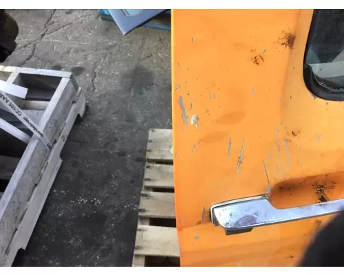 FORD F700 1987-1999 DOOR ASSEMBLY, FRONT