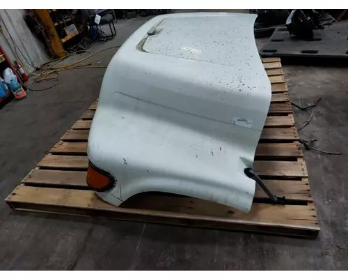 FORD F700 1995-1999 HOOD