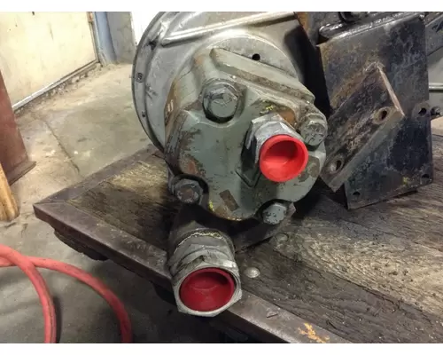 FORD F7000 Hydraulic Pump