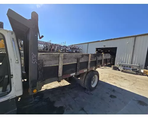 FORD F700 Box  Bed