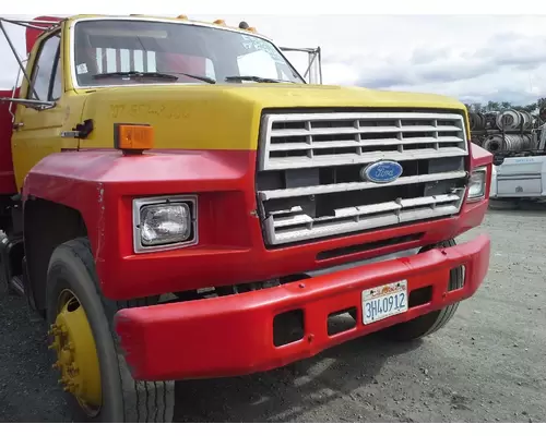 FORD F700 Bumper Assembly, Front