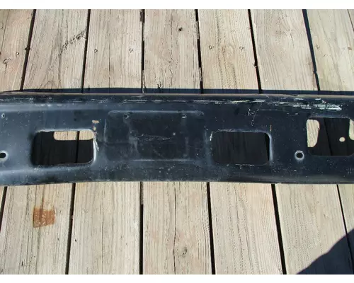 FORD F700 Bumper Assembly, Front