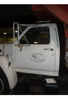 FORD F700 Cab