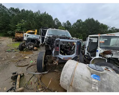 FORD F700 Complete Vehicle