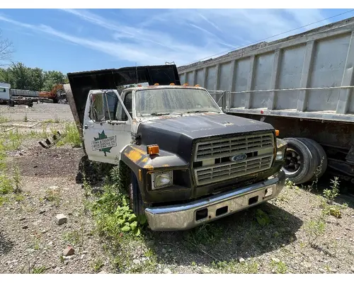 FORD F700 Complete Vehicle