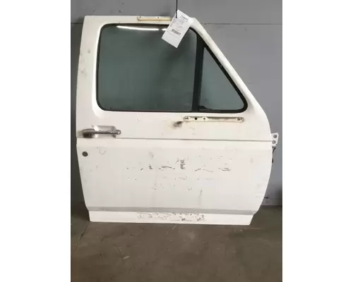 FORD F700 DOOR ASSEMBLY, FRONT