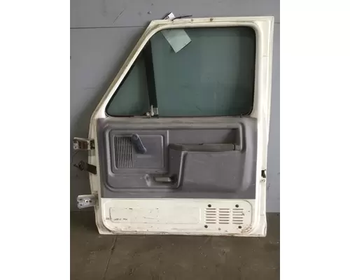 FORD F700 DOOR ASSEMBLY, FRONT