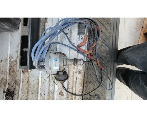 FORD F700 Distributor