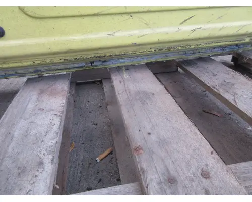 FORD F700 Door Assembly, Front