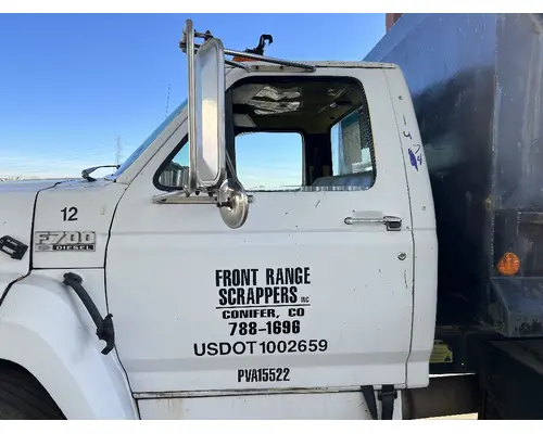 FORD F700 Door Assembly, Front