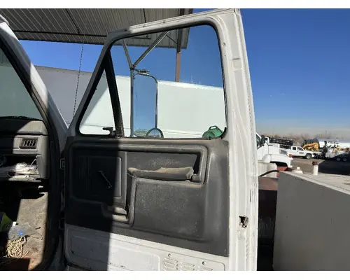 FORD F700 Door Assembly, Front