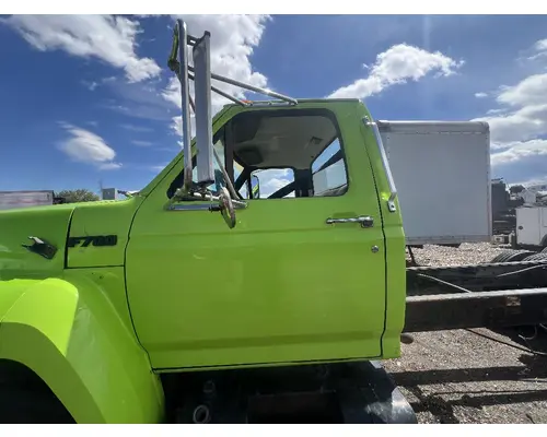 FORD F700 Door Assembly, Front